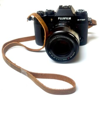 Kamera für authentische Fotografie, die freie Zeremonien, Hochzeiten und echte Lebensmomente festhält